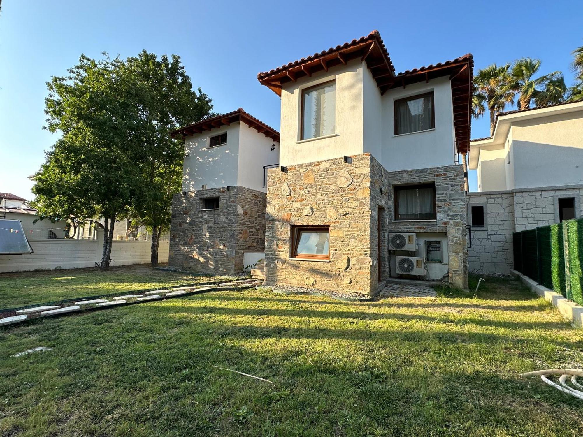 Merry - Dalyan Stonehouse With Palmtrees, 50m To River Ortaca (Mugla)