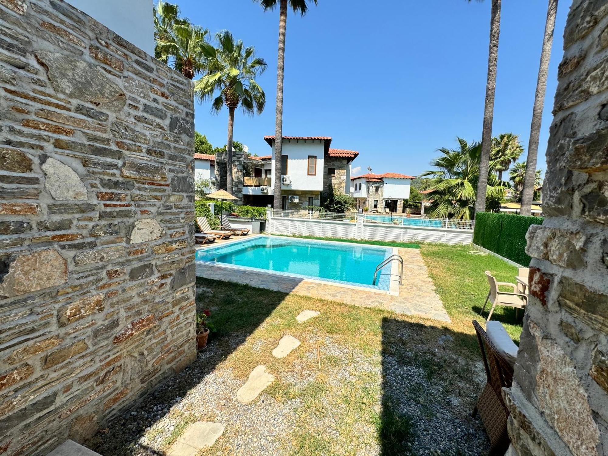 Merry - Dalyan Stonehouse With Palmtrees, 50m To River * Ortaca (Mugla)